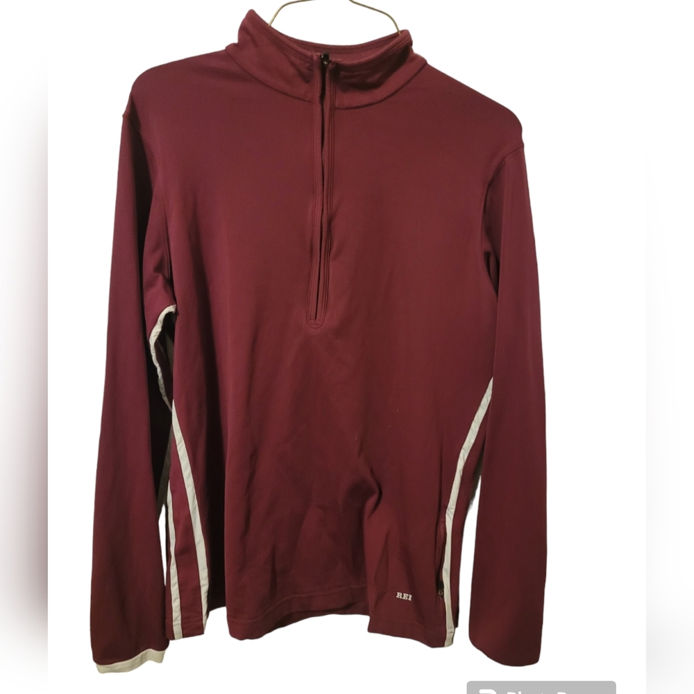 REI women's burgundy quarter zip XL